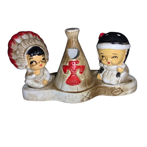 Native Americans and Teepee Salt and Pepper 3 piece Shaker Set vintage - Picture 1 of 16